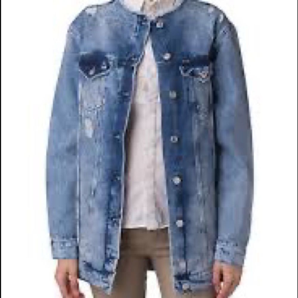 𝅺⭐️guess Longline Denim Jacket Size Ripped Style Fringe Round Neck⭐️